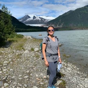 Meet your Posher, Hwai